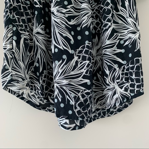 Ava Sky off the shoulder top NWOT - Picture 3 of 5